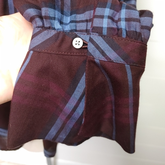 Loft plaid off-shoulder ruffle top size M - Picture 8 of 13